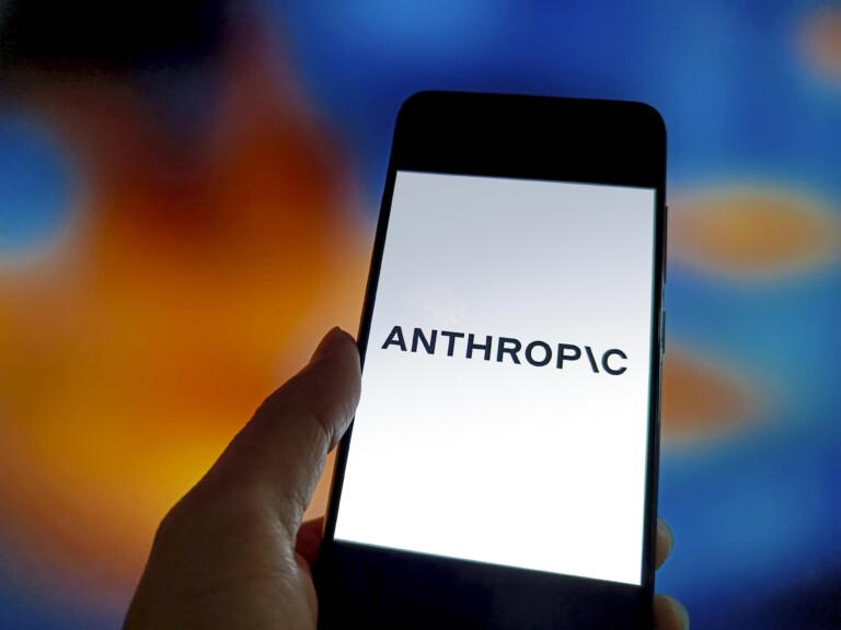 ia anthropic evaluee a 965 milliards de dollars depassant openai