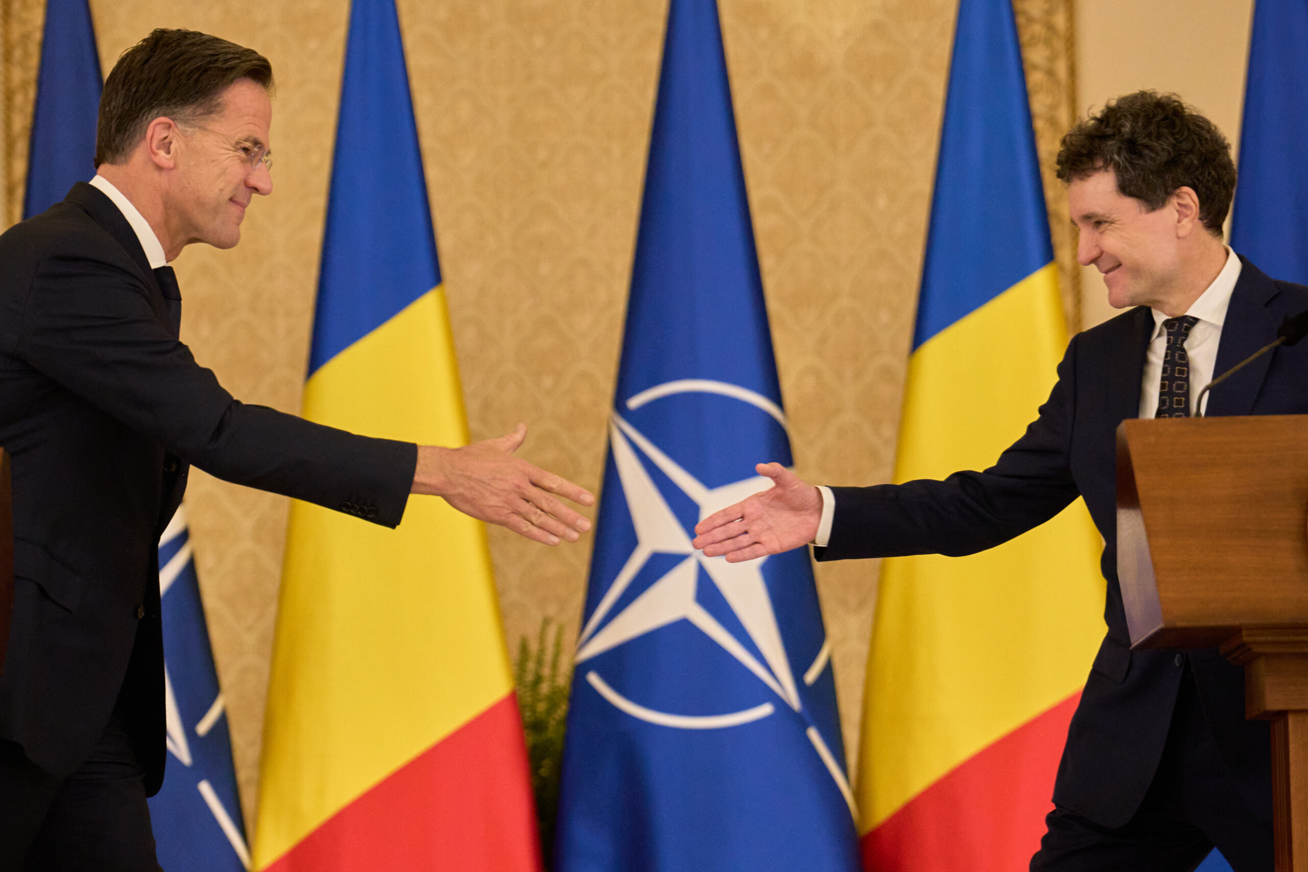 Roumanie, Rutte s'entretient avec Dan : « Prêts à défendre chaque centimètre carré du territoire de l'OTAN » 1 roumanie rutte sentretient avec dan prets a defendre chaque centimetre carre du territoire de lotan scaled
