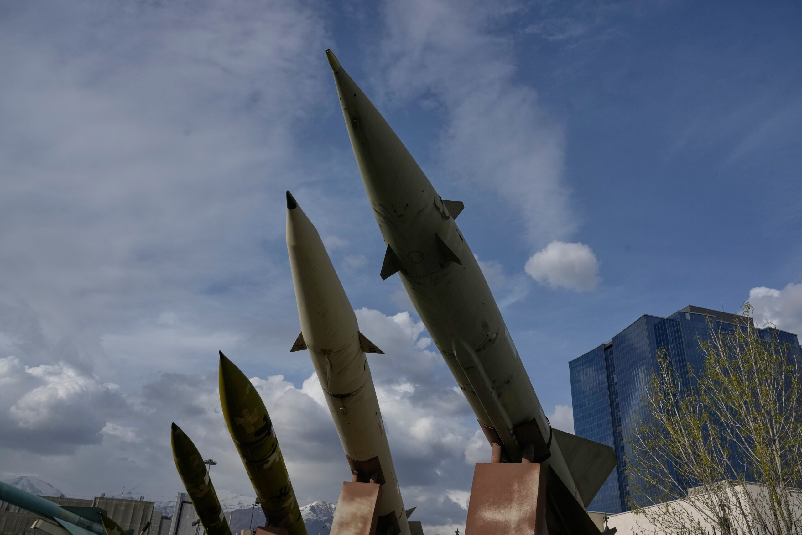 Iran, NBC : « Téhéran aurait utilisé un missile chinois pour abattre un avion américain » 1 iran nbc teheran aurait utilise un missile chinois pour abattre un avion americain scaled