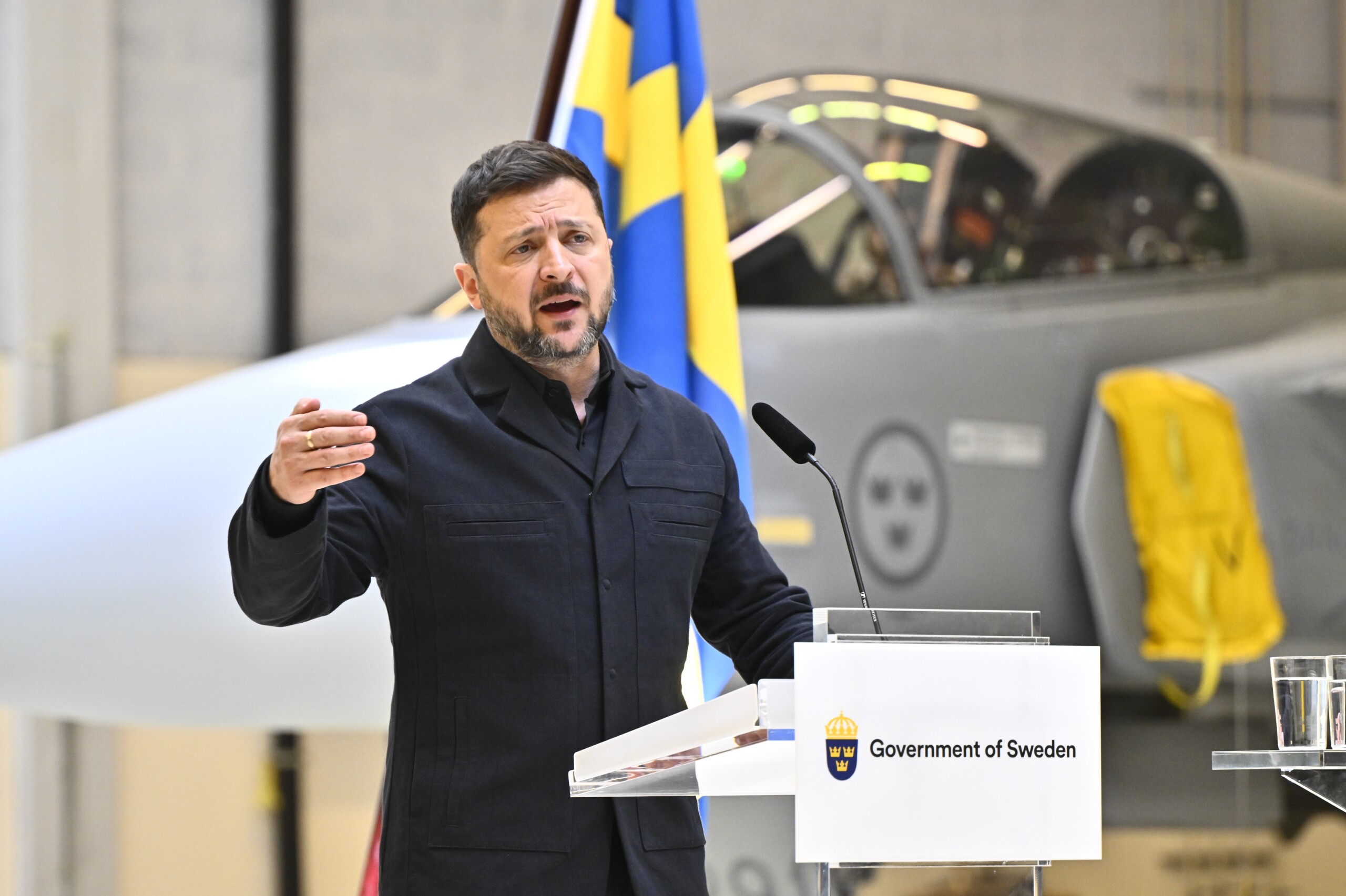 ukraine zelensky revendique une frappe contre une installation petroliere russe scaled