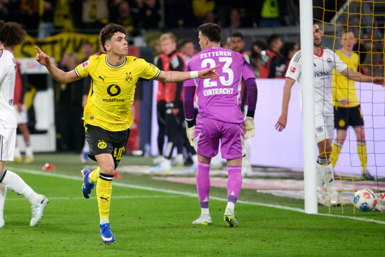 football inacio je suis tres fier du maillot bleu jaimerais le mener au sommet