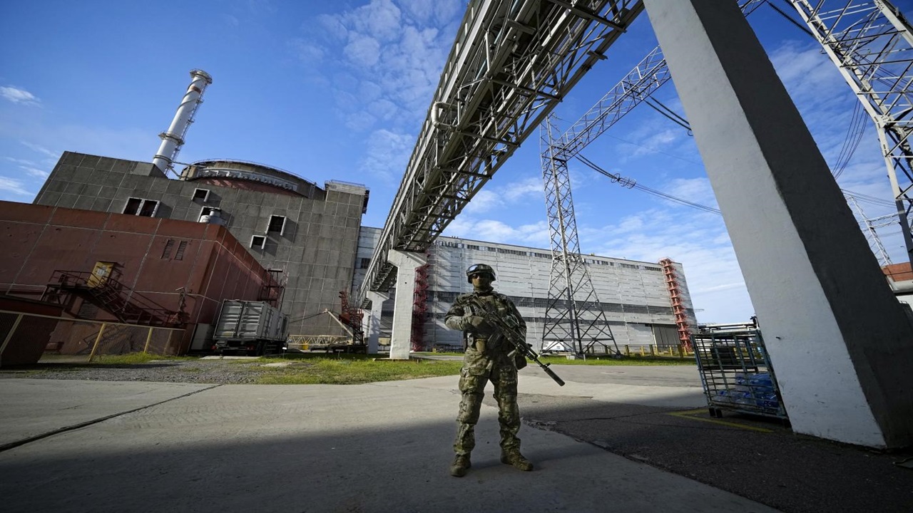 ukraine kiev dement avoir frappe la centrale de zaporizhzhia