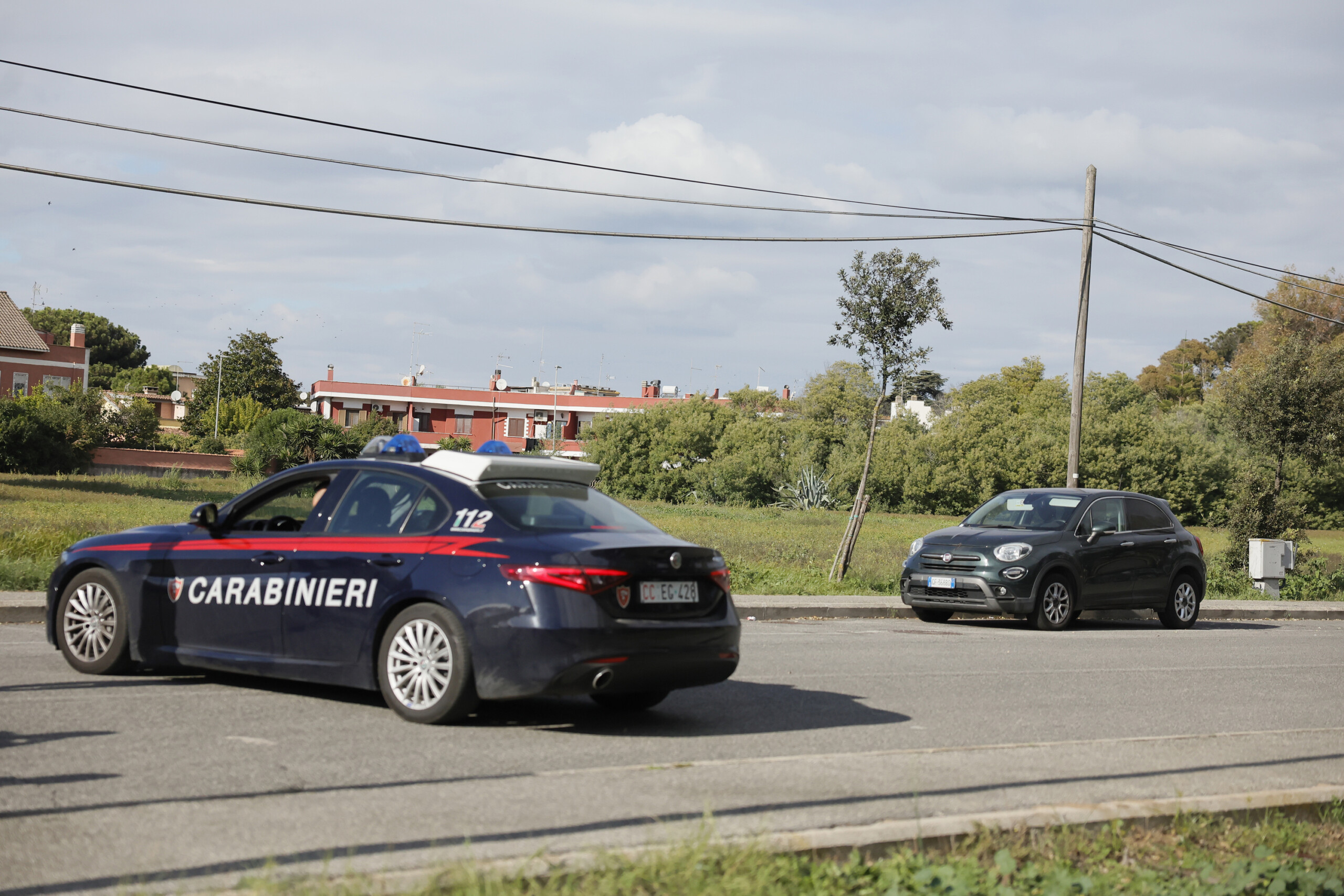 Cosenza : quatre corps carbonisés trouvés dans une voiture 1 cosenza quatre corps carbonises trouves dans une voiture scaled