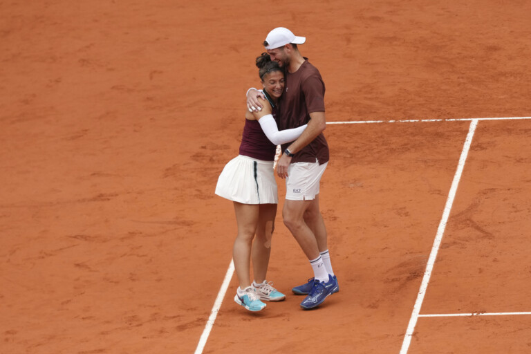 roland garros errani et vavassori en demi finale du double mixte