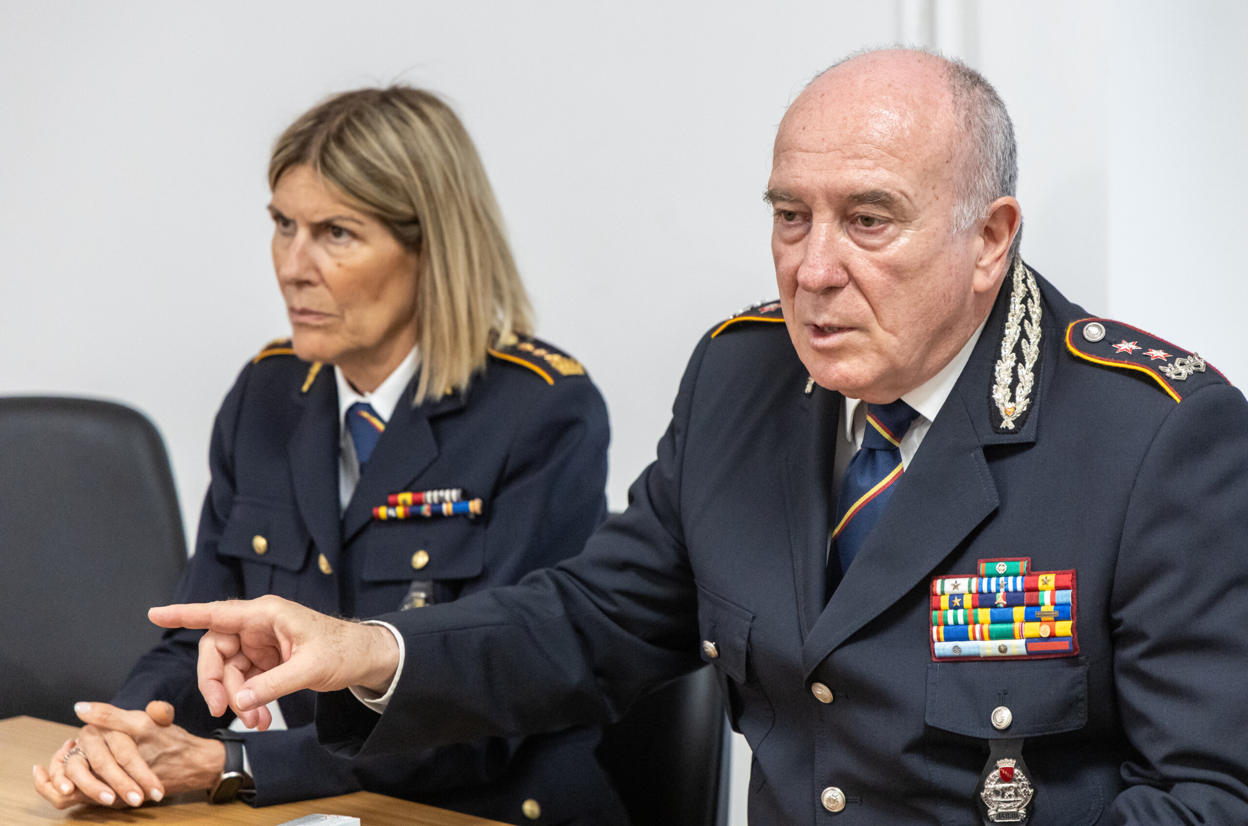 rome de sclavis quatre agents impliques dans la fuite de chevaux retires des services operationnels scaled