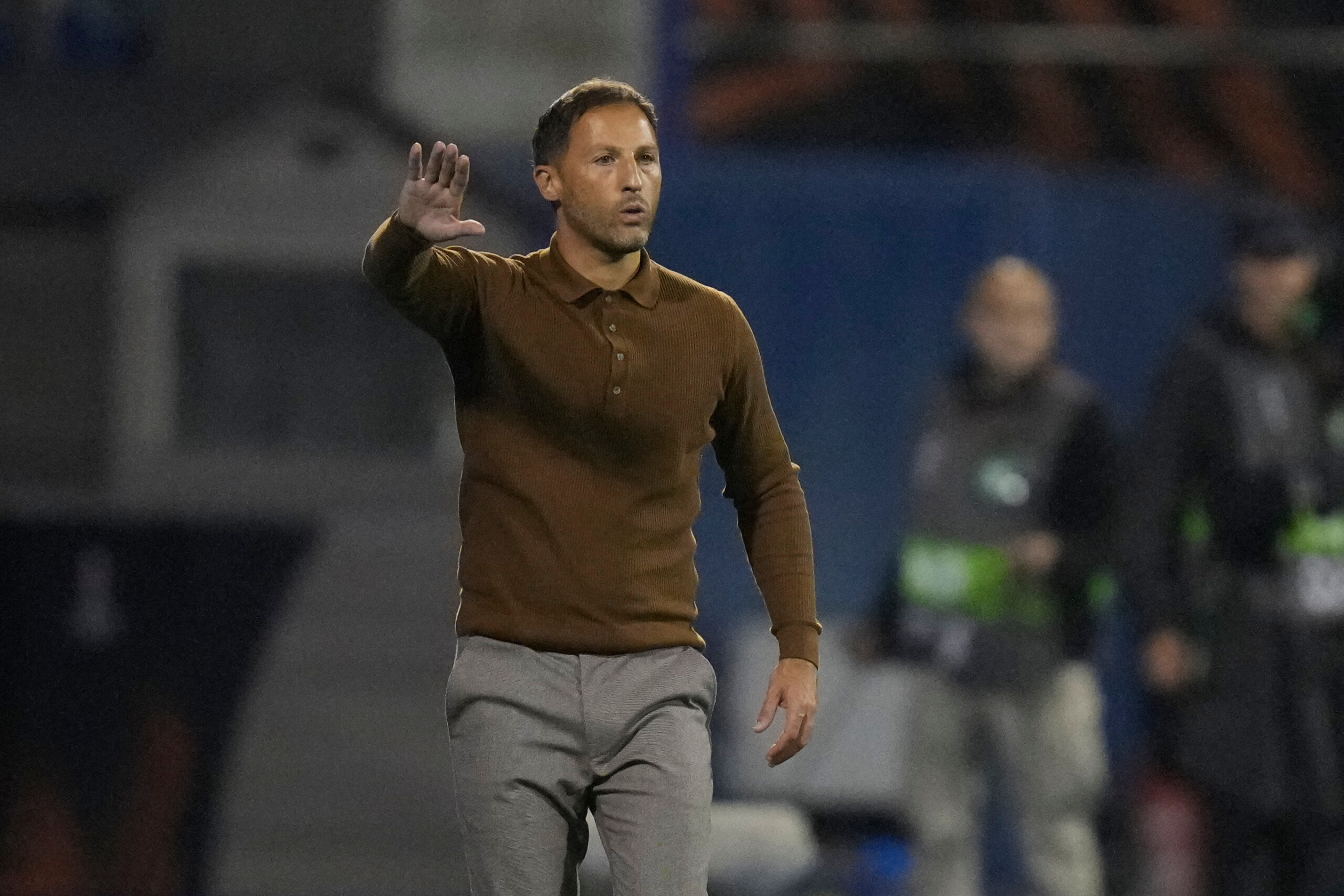 Football : Domenico Tedesco nouveau coach de Bologne jusqu'en 2028 1 football domenico tedesco nouveau coach de bologne jusquen 2028 scaled