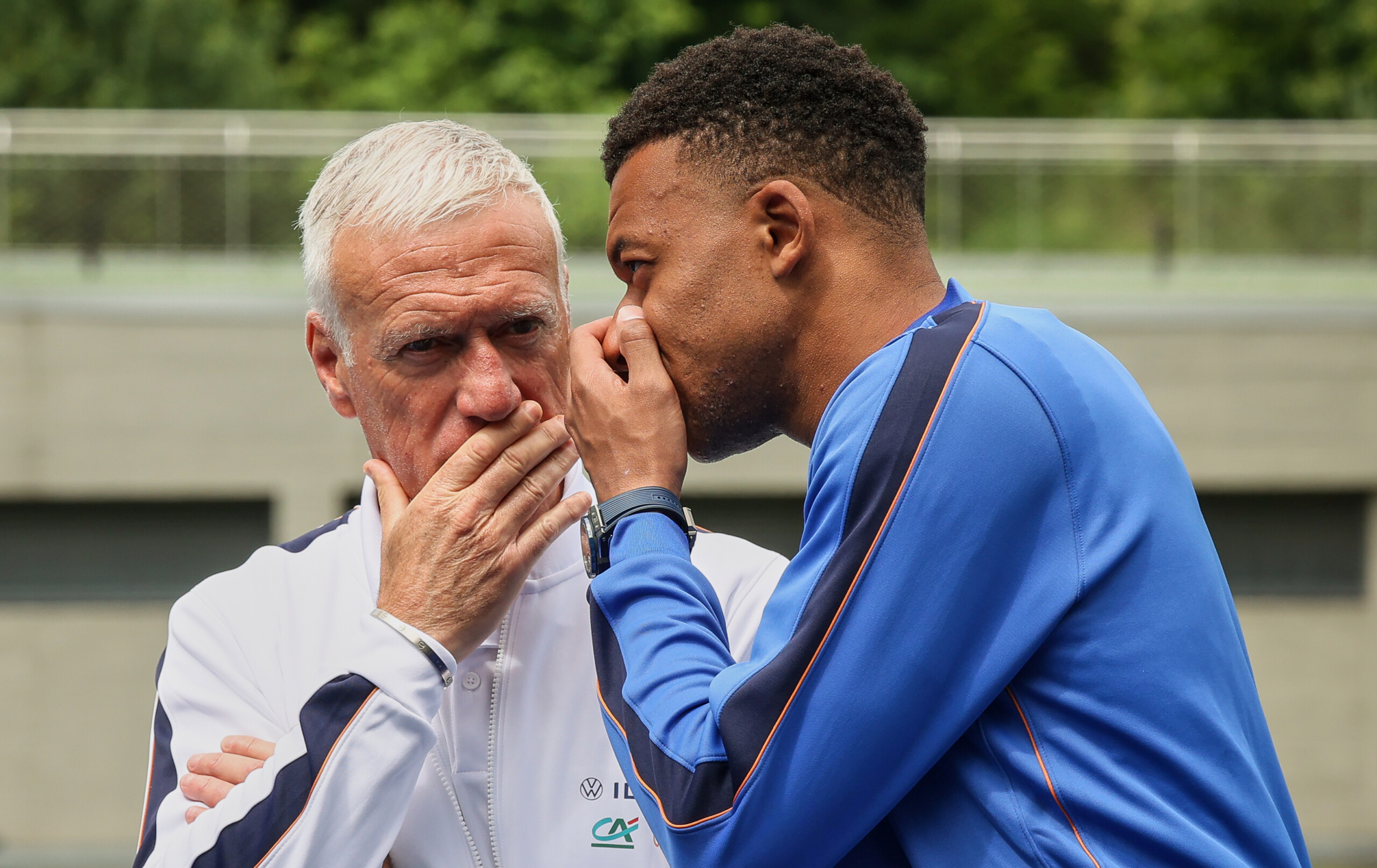 Coupe du monde : Deschamps rassure la France : « Mbappé est en pleine forme » 1 coupe du monde deschamps rassure la france mbappe est en pleine forme scaled