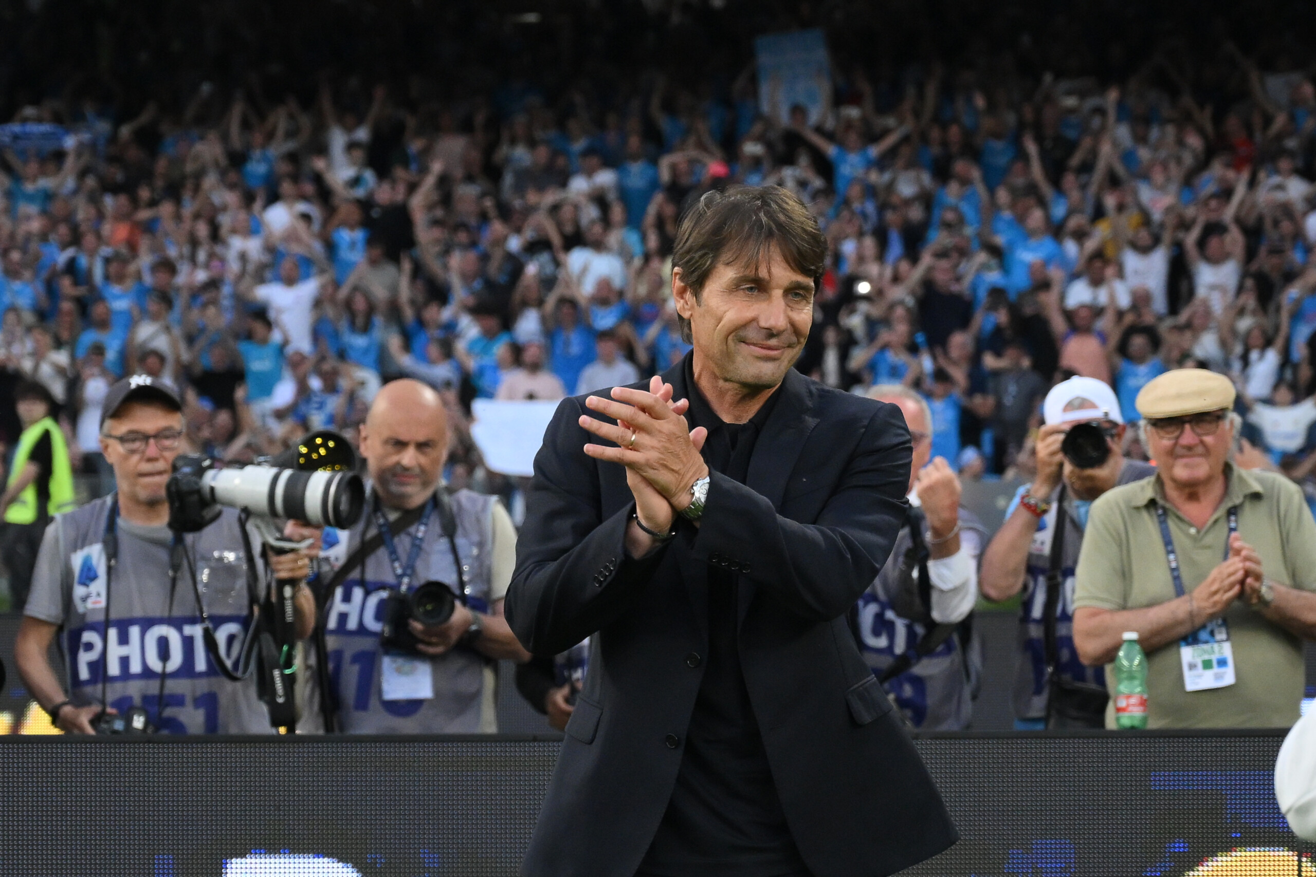 football naples resiliation officielle du contrat de conte et de son staff scaled