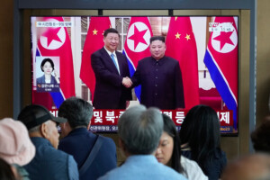 coree du nord kim presente un nouveau navire de guerre en vue de la visite de xi jinping