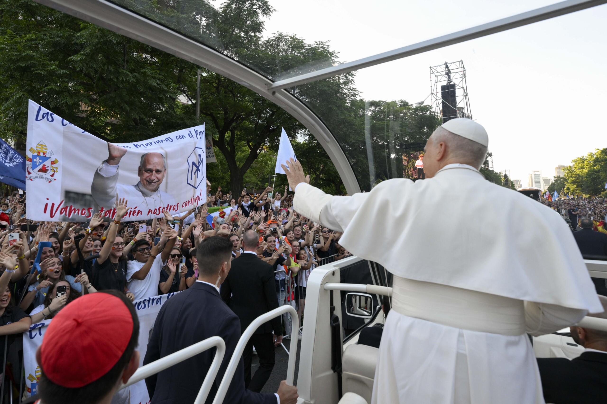 le pape a madrid messe de la fete dieu en place publique et rencontre avec le monde de la culture scaled