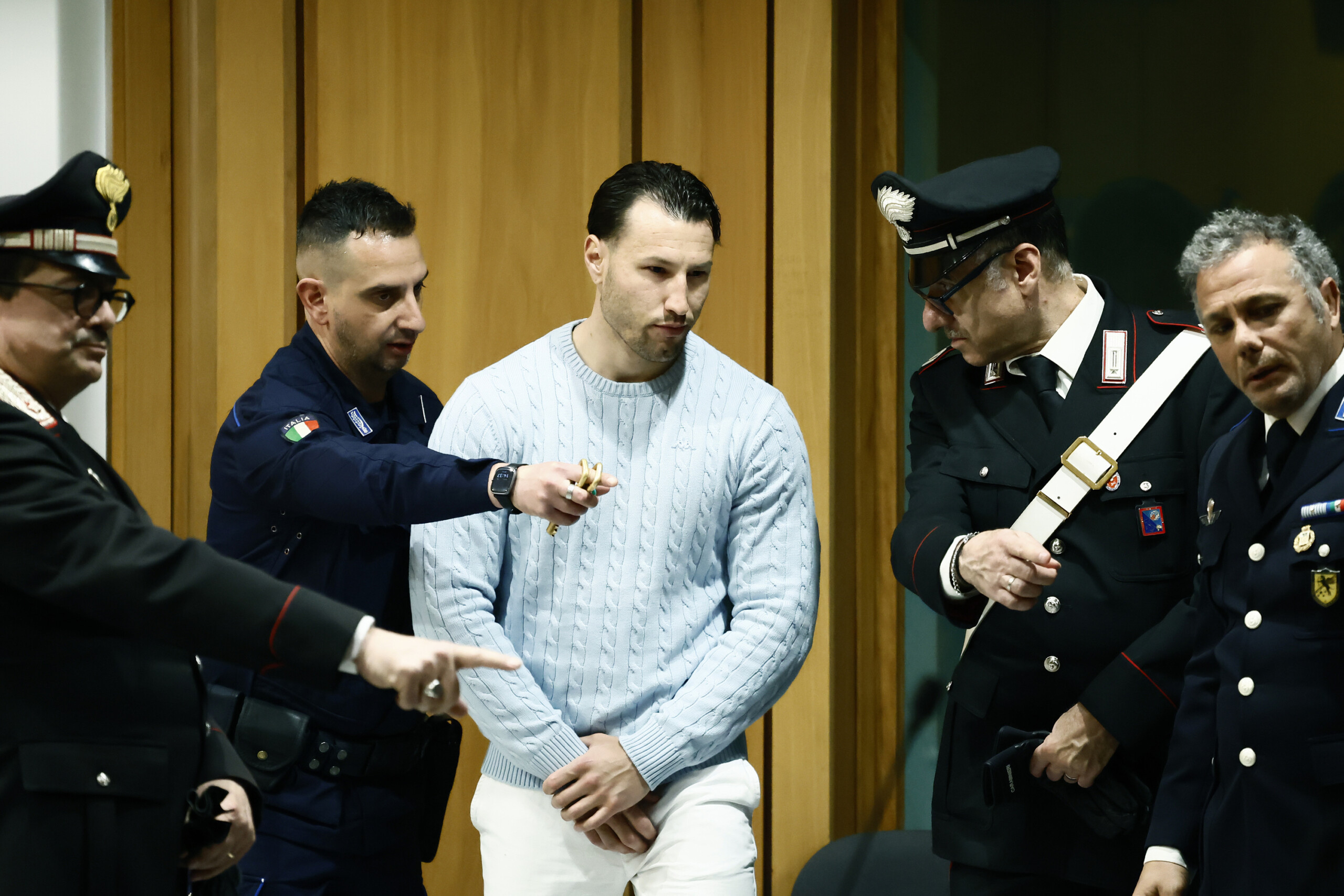 Affaire du meurtre de Willy : Gabriele Bianchi condamné à la prison à perpétuité en troisième instance 1 affaire du meurtre de willy gabriele bianchi condamne a la prison a perpetuite en troisieme instance scaled