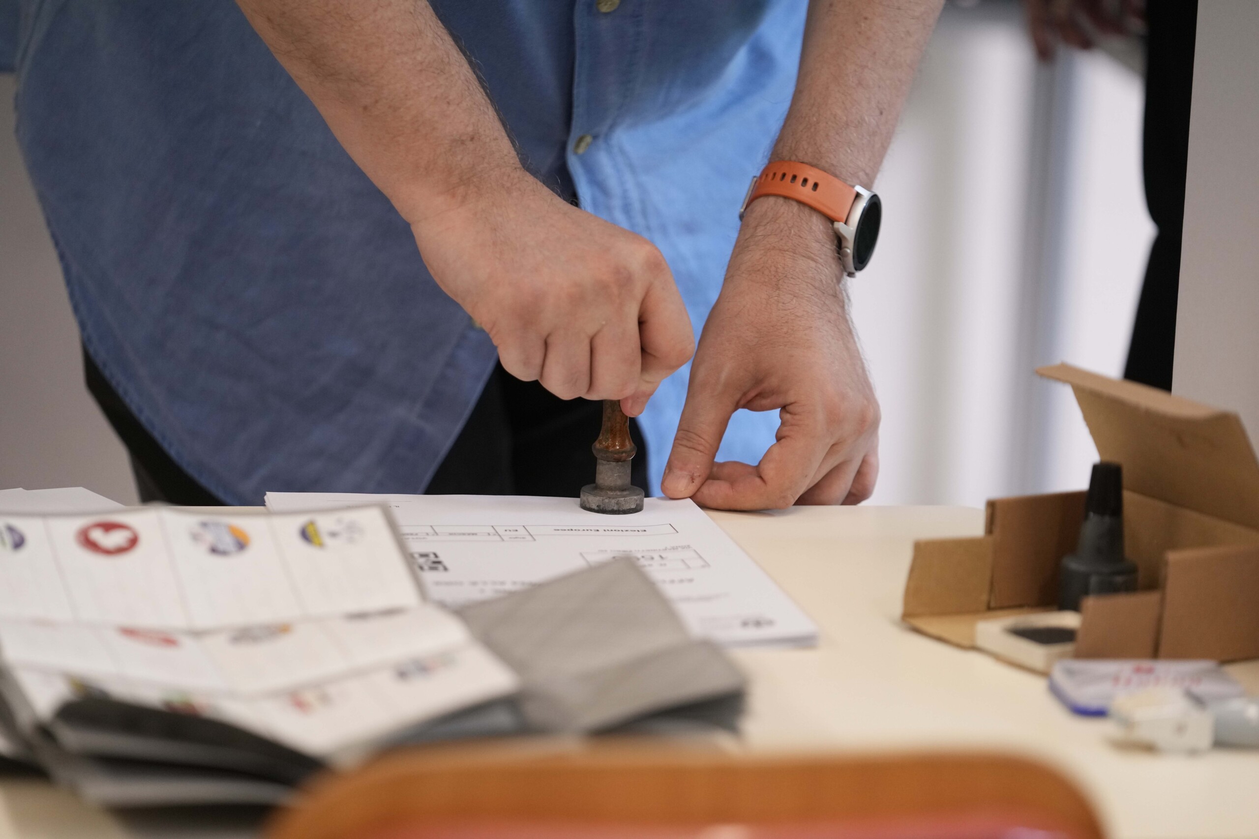 Élections municipales, bureaux de vote ouverts jusqu’à 15h : participation au second tour à 39,79% 1 elections municipales bureaux de vote ouverts jusqua 15h participation au second tour a 3979 scaled