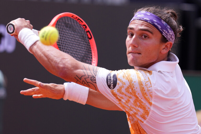 tennis atp stuttgart bellucci elimine en quarts de finale face a fritz