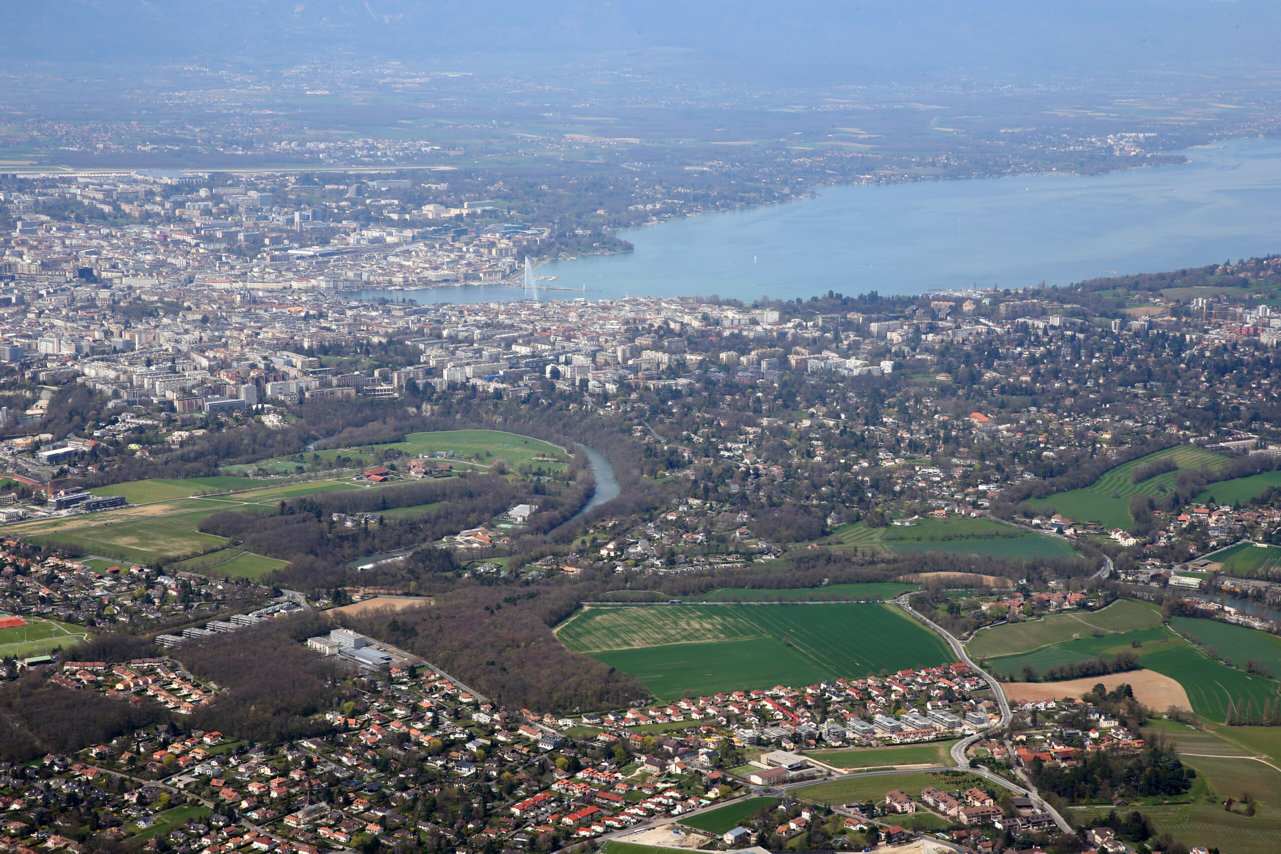 suisse vote referendaire sur la limitation de la population a 10 millions scaled