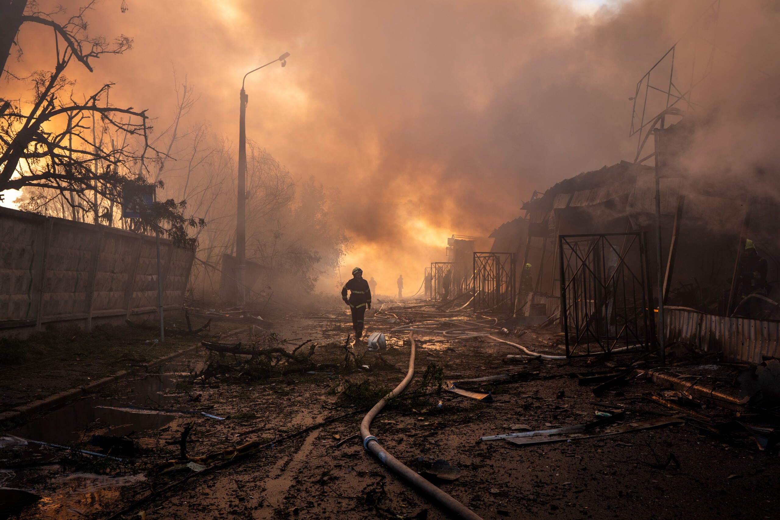 ukraine 11 morts et 53 blesses apres les derniers raids russes scaled